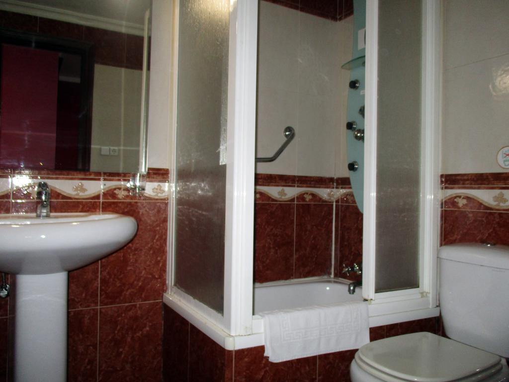 Hotel Ginés Zewnętrze zdjęcie