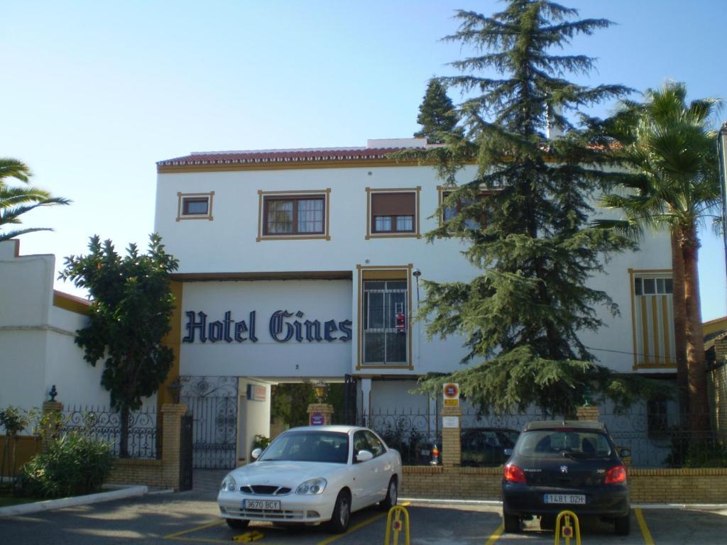 Hotel Ginés Zewnętrze zdjęcie